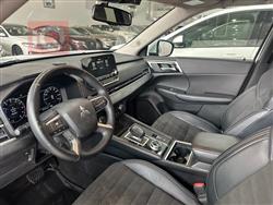 ميتسوبيشي اوتلاندر